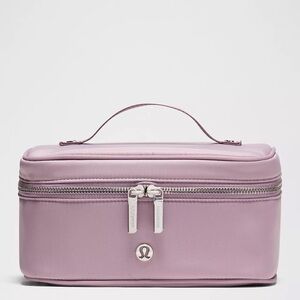 Lululemon Travel Toiletry Bag 3.5L- Lotus Lavender/Wacky Khaki/Silver